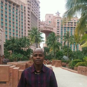 Meet your Posher, Charles